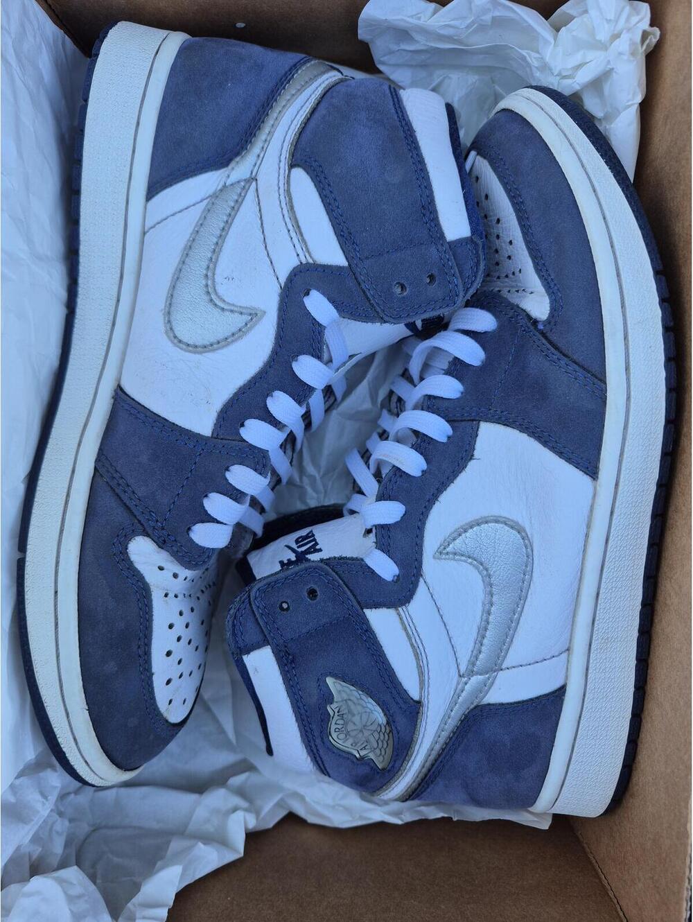 Jordan 1 Retro High CO.JP Midnight Navy Size 9 VNDS